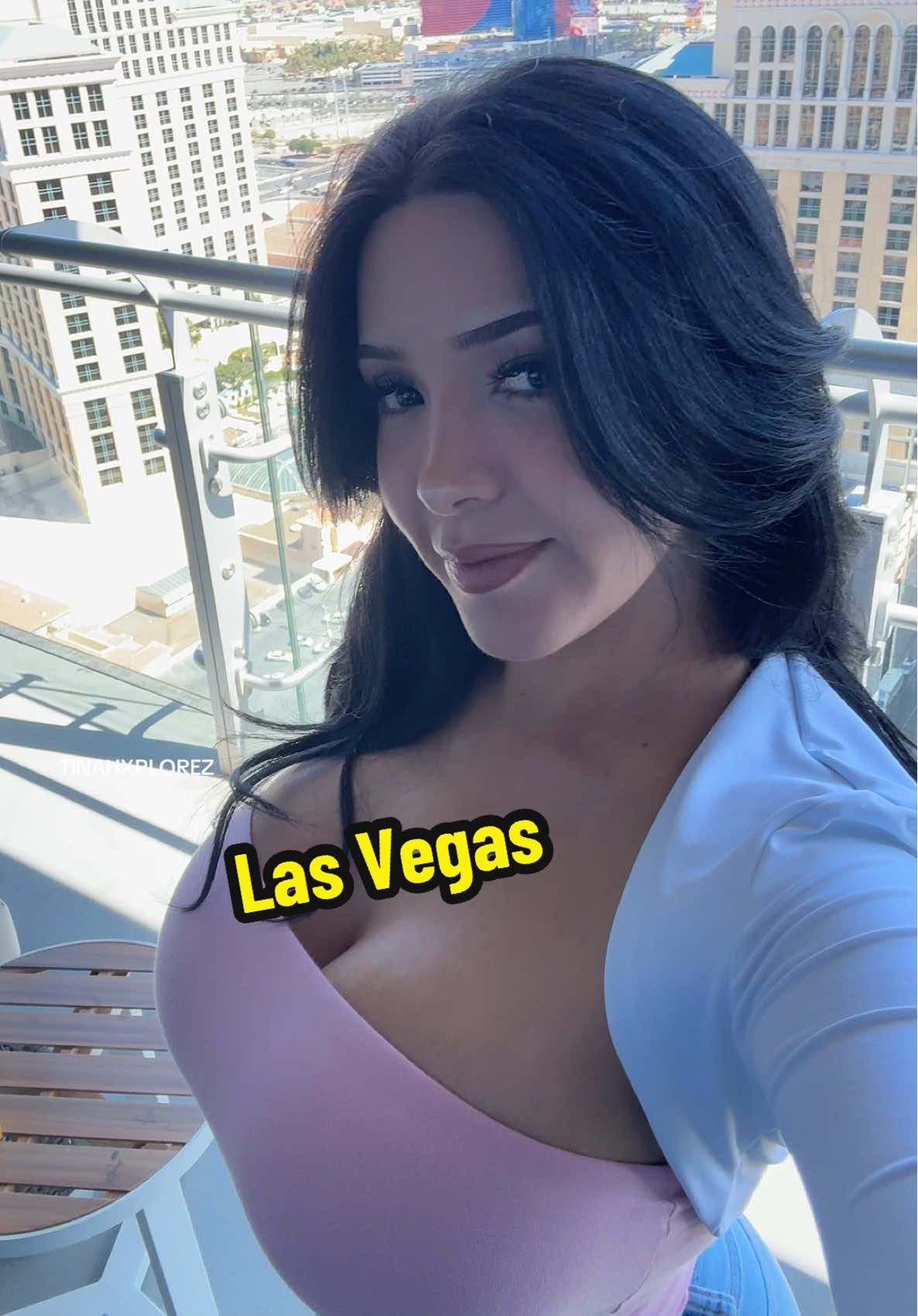 So many activities to do in Las Vegas #lasvegasnv #traveltiktok #thingstodoinlasvegas 