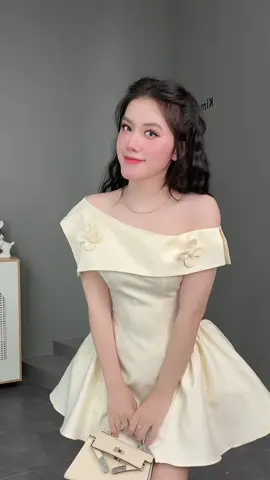 Lệch vai của chị em đây ạ 😆