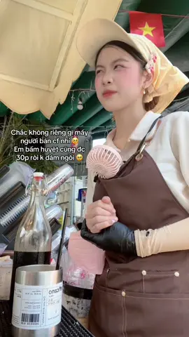 Hãy cho e biết là em ko cô đơn đy😅 Anh chị coi quán dùm em 🥹 #trending #caphemangdi #caphemuoi #matchalatte #phanvantrigovap 