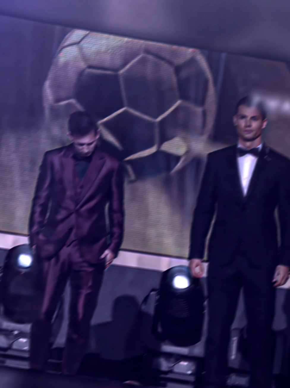 dua anomali penghancur standar sepak bola☠️😹 #messi #ronaldo #football #presetalightmotion 