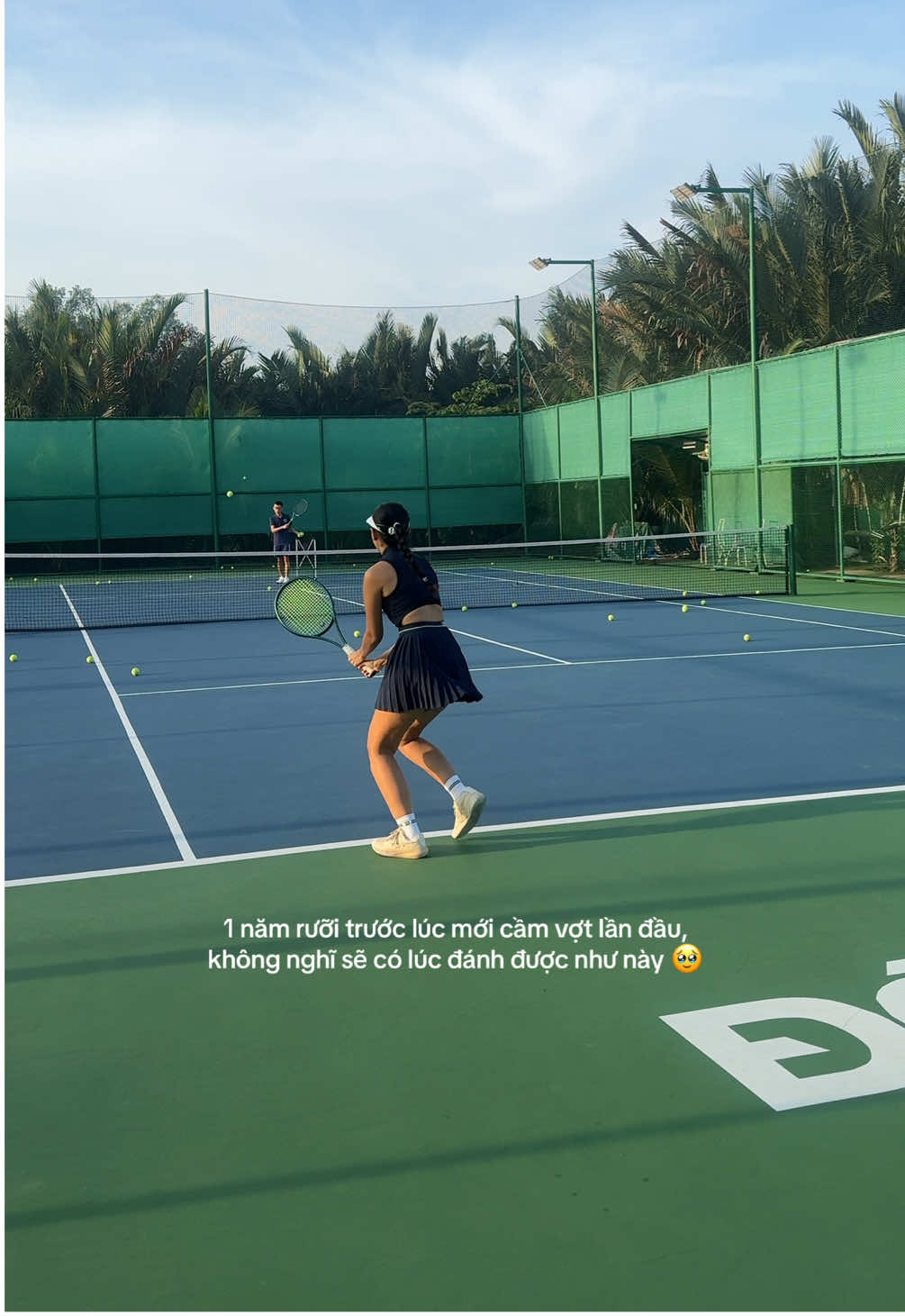 1.5 year ago when I first picked up the racket, I never expected someone unathletic like me would get to this point 🥲 #tennis #progress #tennisvietnam #tennisgirl 