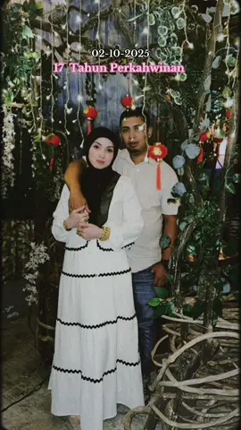 Happy Anniversary yg ke-17 tahun Suamiku 🤍🩶 Semoga Allah selalu menjaga kita dengan cinta Nya, menjadikan keluarga kecil kita keluarga Sakinah, Mawadah, Warahmah. Semoga penuh berkah, Terima kasih sudah menjadi bagian terpenting dalam hidupku, melengkapi segala kekuranganku, menjadi sahabat terbaik yang setia mendengar keluh kesahku.  Semoga kitakan selalu bahagia hingga bersatu kembali di Syurga kelak 🕊️
