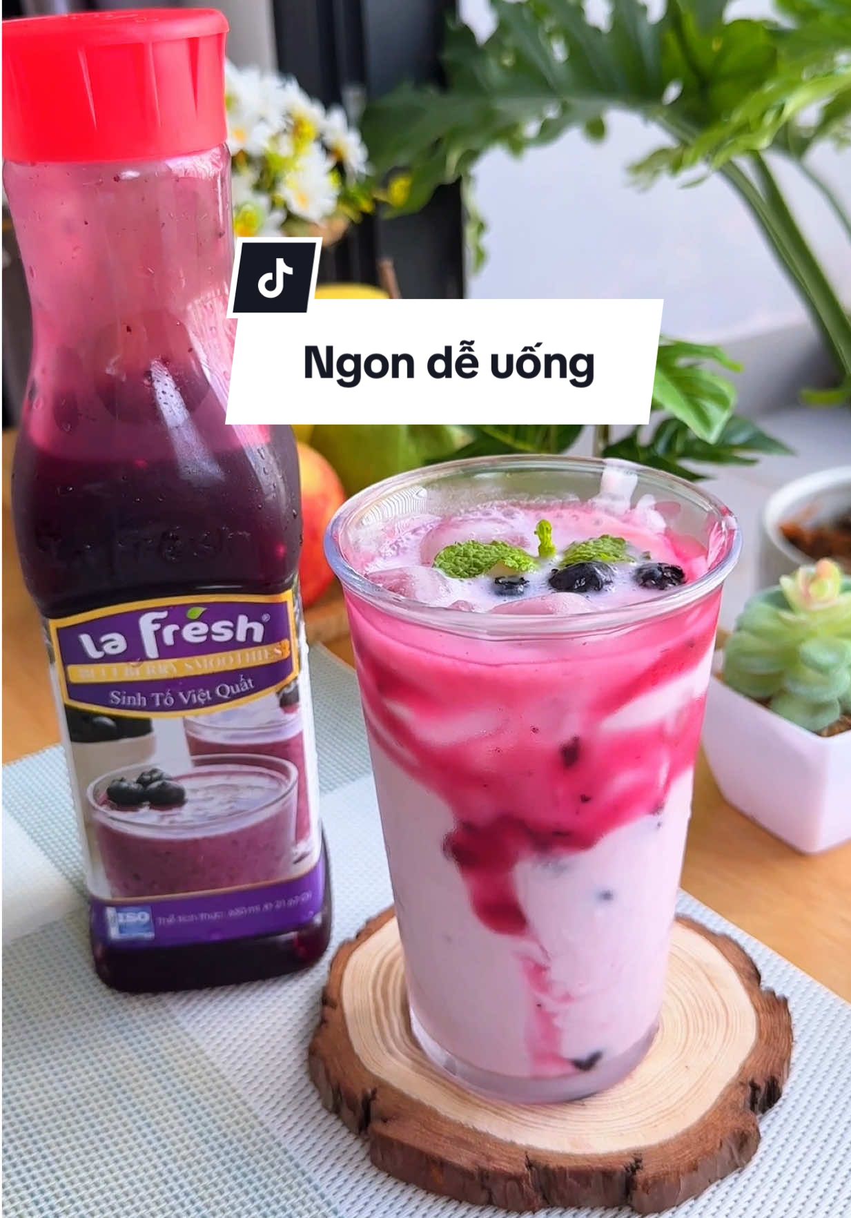 Sinh tố việt quất la fresh. Món sinh tố việt quất sữa chua siêu ngon.!#monngonmoingay #suachuavietquat #sinhtovietquat #lafreshdalat #douongngon 