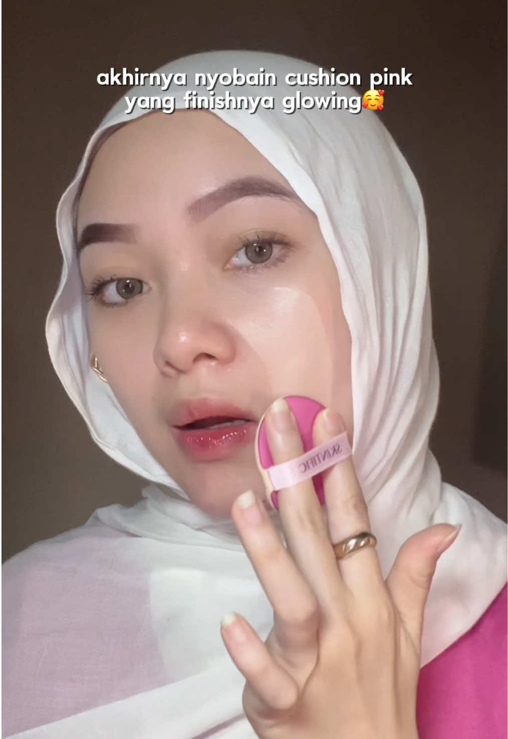 ga expect dia beneran ngeluarin cushion pink😍💖💖🤏🏻