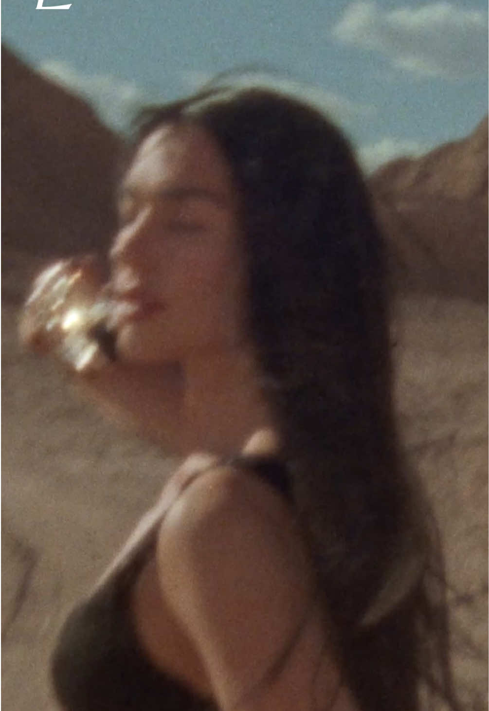 Behind the scenes of the LIBRE shoot featuring effortlesly bold Dua Lipa, stunning landscapes and overflowing freedom. #YSLBeautyID 