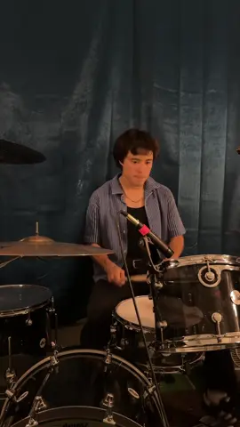 Im getting so old wym this song turns 7 this weekend 🫩🫩 . . . . . #twentyonepilots #clancy #drums #joshdun