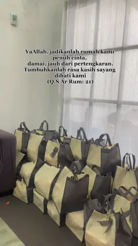 MasyaAllah Alhamdulillah wishlist punya rumah hasil kerja keras suami sudah tercapai. Semoga berkah menjadi rahmat bagi kami YaAllah 🫶🥰❤️ #masyaallahtabarakkallah #syukuranrumahbaru #rumahminimalis 