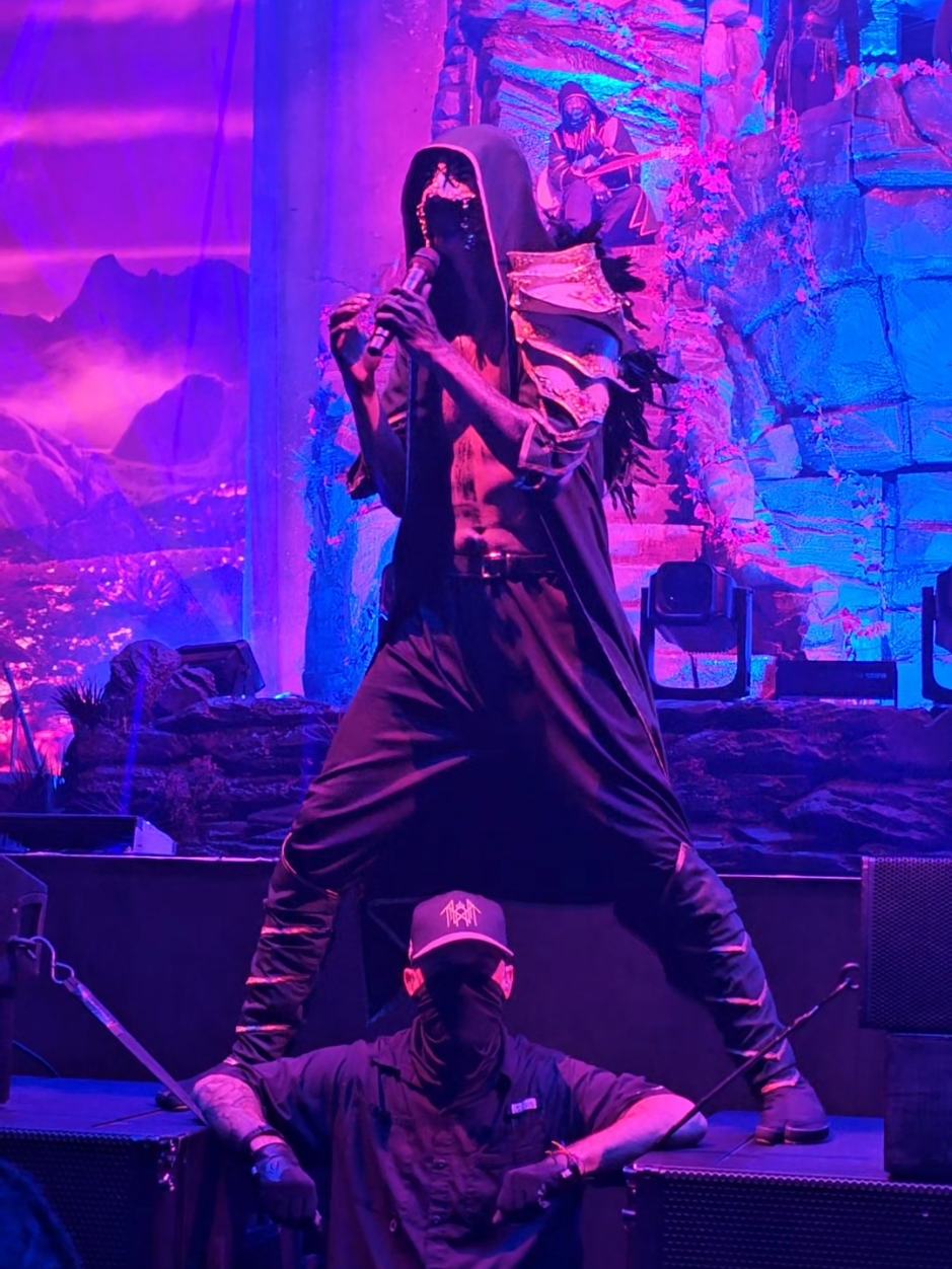 Aqua Regia, Vessel heckles #sleeptoken 