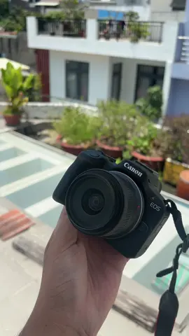 Thuê máy ảnh Vũng Tàu giá rẻ - Canon R50 + lens kit #thuemayanhvungtau #thuemayanhgiare #thuemayanh #chothuemayanh 