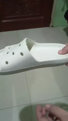 non slip slides slipper #creatorsearchinsights #fyp #trending 