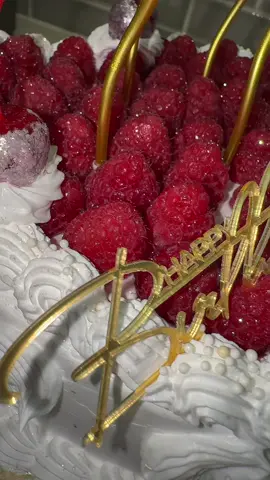 Llegó octubre ♥️♥️♥️♥️#pastel #octubre #birthdayparty 