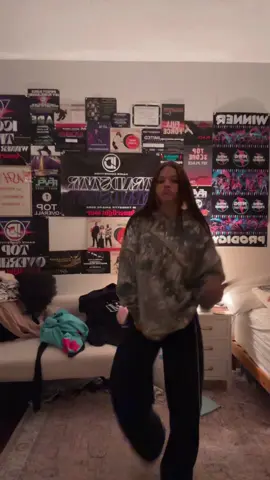 I need to go to bed #dance #dancer #fypシ #trend #draft 