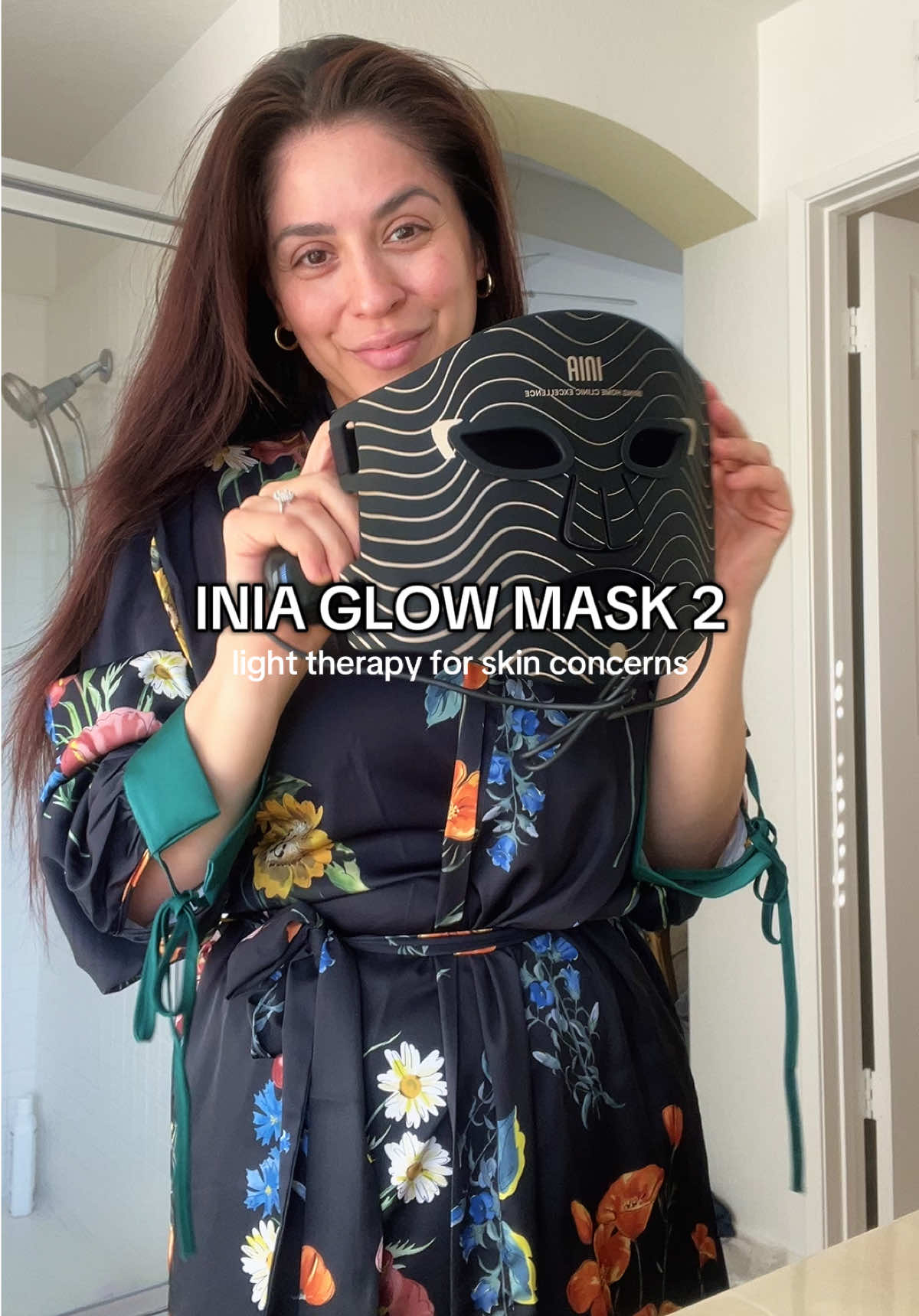 So good I bought it twice #inia #redlighttherapy #tiktokshop 