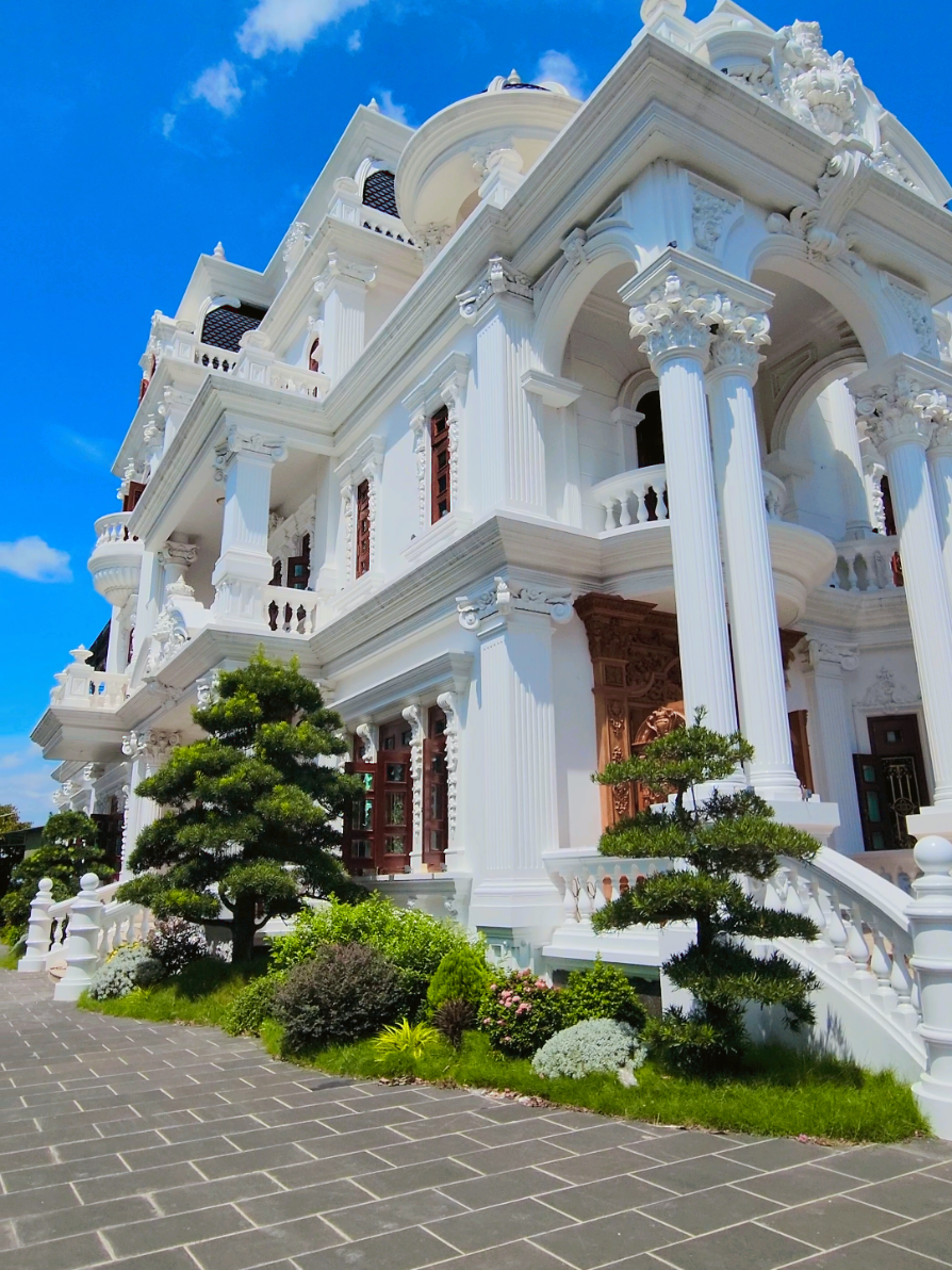 Chuẩn bị về đích , biệt thự cổ điển ...#biệtthựđẹp #lâuđài #ATHD 