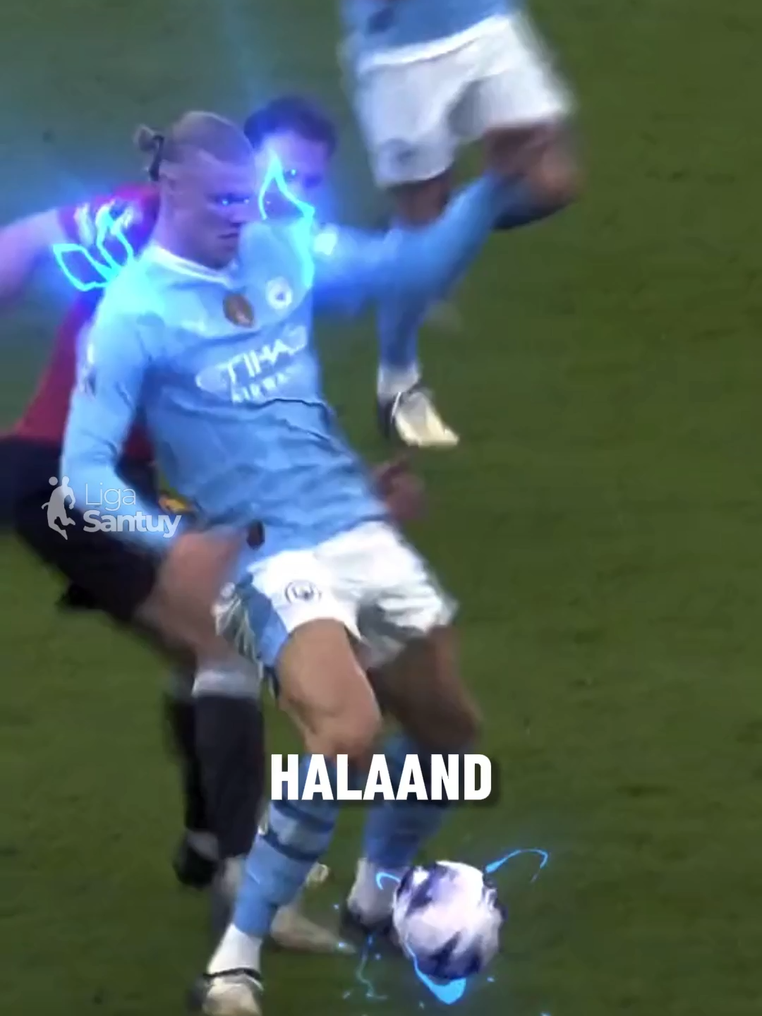 Haaland Memilih Putus Dengan Pacarnya Demi Sepakbola!😂 #football #footballtiktok #trending #footballnews #beritabola #infobola #haaland #funnyfootball