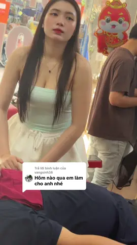 Trả lời @vangsinh38 dạ hihi 🥰 Cạo mặt 40k☘️lột mụn 40k☘️đánh mắt se lỗ ghèn 60k☘️làm móng tay chân 119k☘️betseolo RÁY TAI CHUYÊN SÂU 80k-100k(40p- 1h)🌹KÍNH MỜI 🌹