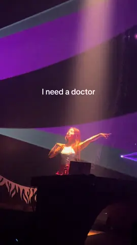 I need a doctor , doctor, to bring me back to life ~ dokter cinta ye 1. I need a doctor - @ANJAR edit 