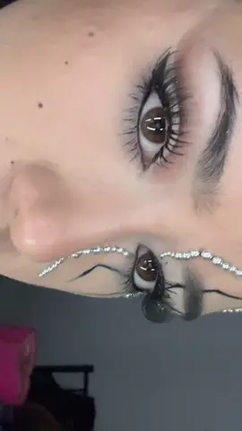 Let the halloween looks begin 😍🕷️ @Morphe Cosmetics @Louie @Beauty Creations Cosmetics @e.l.f. Cosmetics #makeup #makeuplooks #makeupartist #MakeupRoutine #makeuptransformation #makeuptips #makeuplife #halloween #halloweenlook #halloweenmakeup #halloweenmakeuplook 