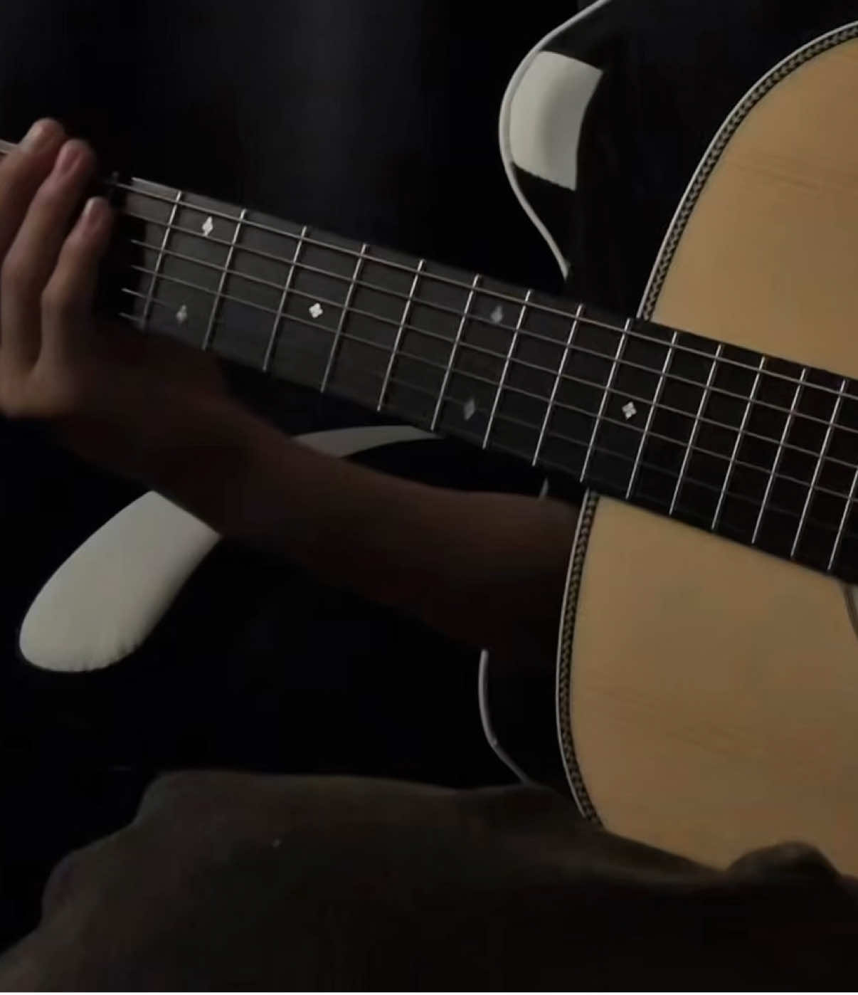 백년만에 치는 통기타 #sunset #guitar #기타커버 #fyp 