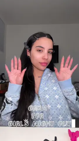 I love doing GRWM should I do the next one with voiceover ? #grwm #grwmmakeup 