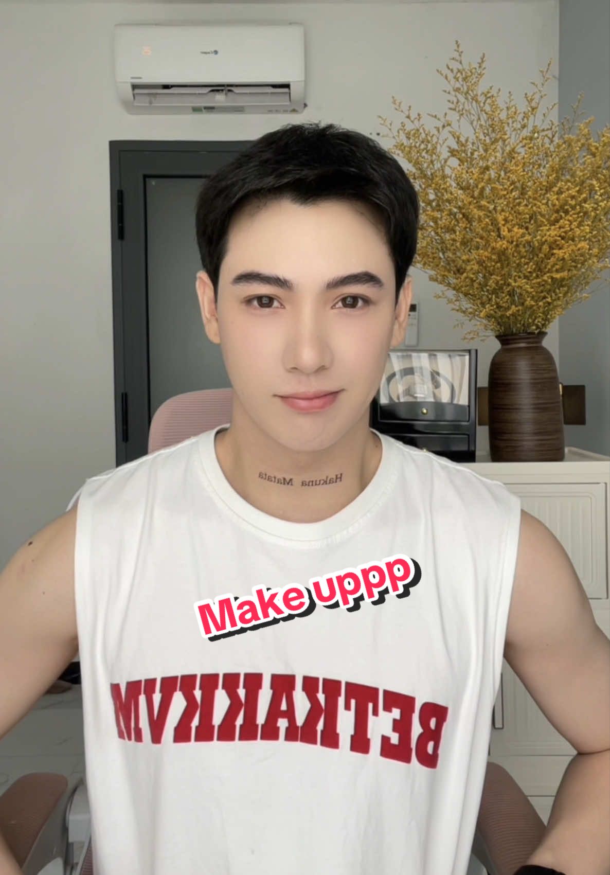 Nhờ mấy ông bà tẩy trắng giúp em.  #carslan #kemlotkiemdau #kemlotcarslan #makeup 