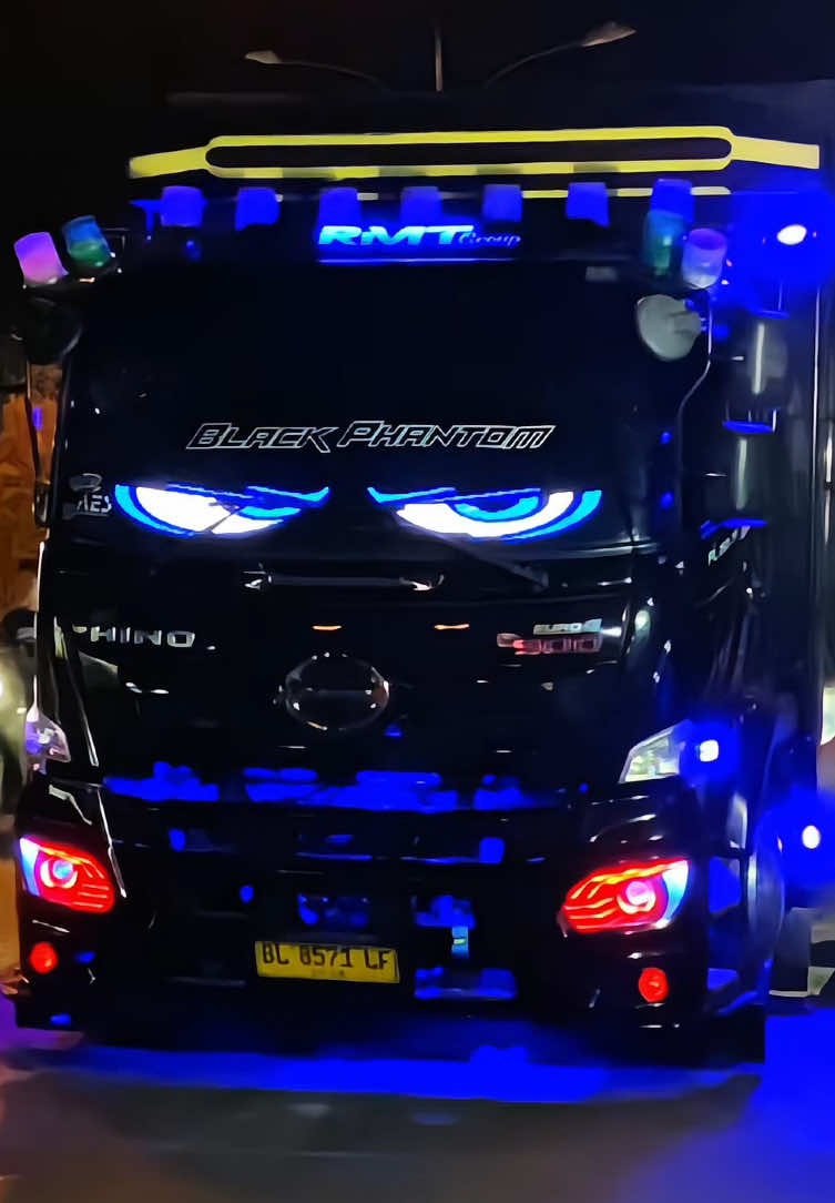 #Blackphantom #stylesumbar #rmtgroup 