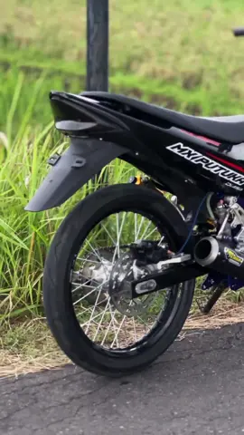 ijin kan saya merakit kembali motor tua ini☺️🥰 #mxputuka #jupitermx135 #mxoldmenolakpunah #mxsolostyle #mxprostreet 