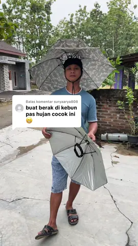 Membalas @suryaarya808 Bisa banget, tinggal pasang topi payung kepala ini, hujan deres pun tetap bebas—jadi nggak perlu takut “upacara di kebun” batal gara-gara basah kuyup. 😂🌧️☂️ 