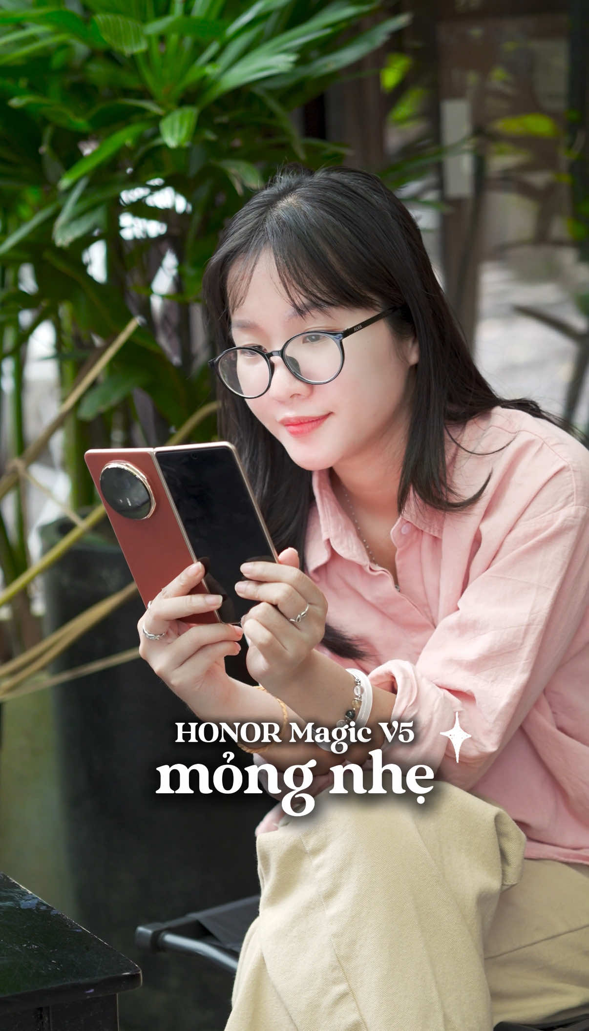 Điệnthoại gập hot nhất 2025 mình đã có ở trên tay #HONORVietnam #HONORMagicV5 #DangCapGapToanDien