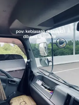 tukang makan bahu jalan @. @PRIBUMI LAMPUNG🚀 @ICHI👑BOSS #bussid #drivermuda #foryoupage #bussimulator 