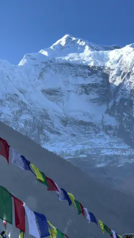 an 8000m monster 💀 #annapurna #Hiking #mountain #mountains 