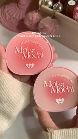akhirnya nyobain mochi blush viral ini🍡, shadenya cantik2 bgt🥹💗 #mochi #mochiblush #blushon #bnb 