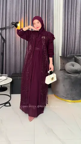 Cantik 😍🥰 #ootdhijab #outfitinspiration 