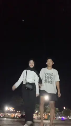 🕺🏻🕺🏻 #beranda #foryoupage #bucintrend #dancetrend 