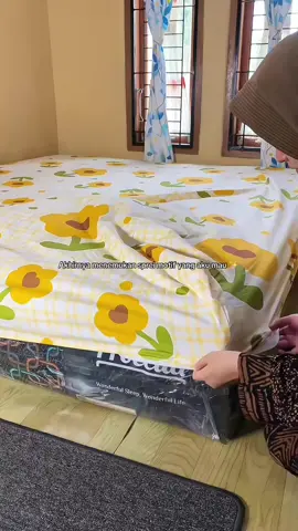 Cantik bangett plissss, jangan sampe kehabisan lagii #spreiaesthetic #spreimotif #spreiantigeser #spreidoublekaret #sprei 