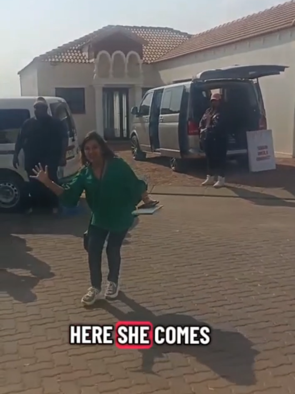Renaldo Nortje exposing the real Devi Govender. #RenaldoNortje #devi  #southafrica  #sunsetpalmsboksburg  #enca 