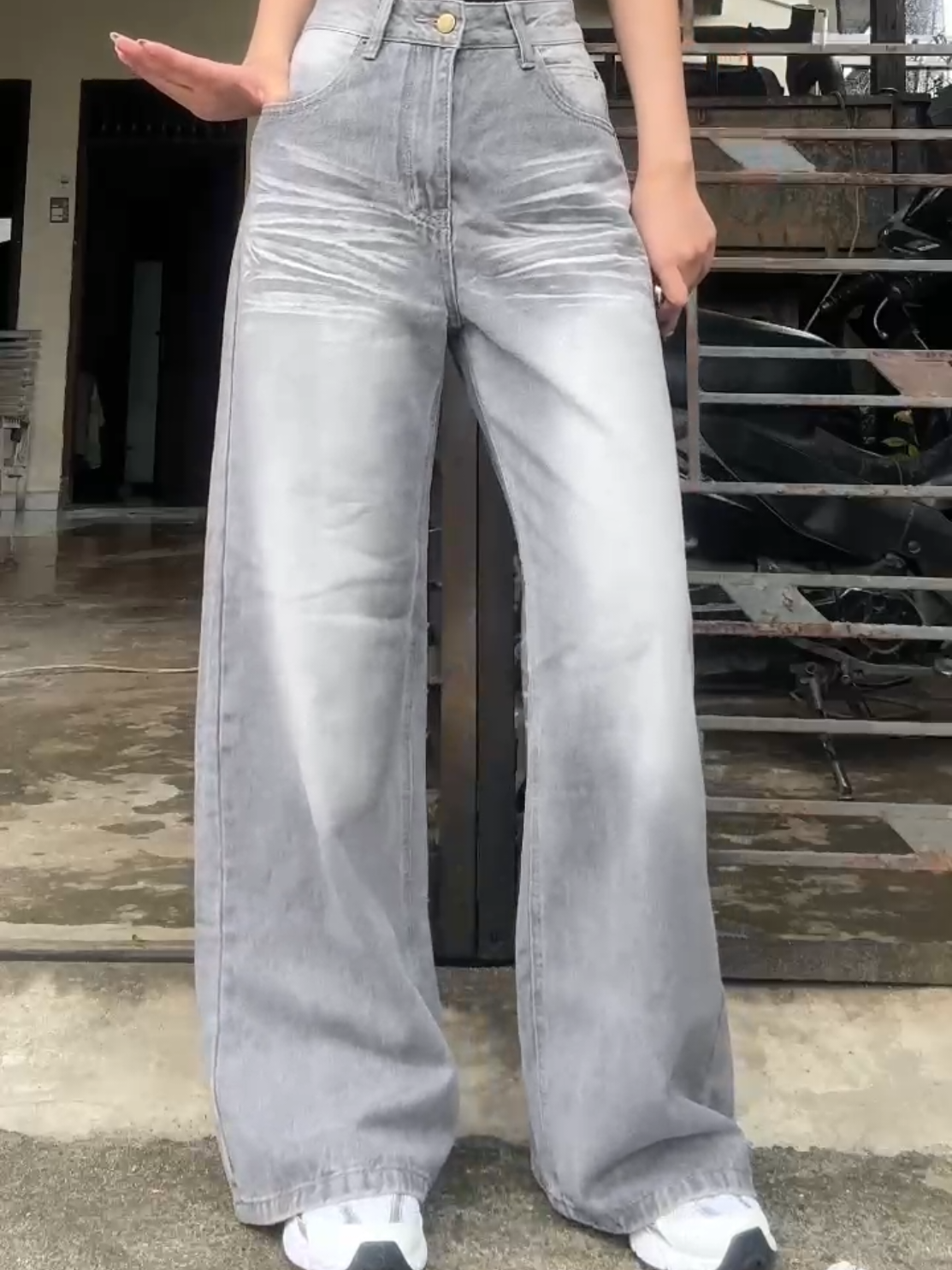 JUARA!!  #jeansviral #jeanshighwaist #fyp #OOTD 