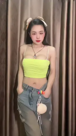 #u40vẫnphaixinhđẹp #xuhuongtiktok #💋💋💋 