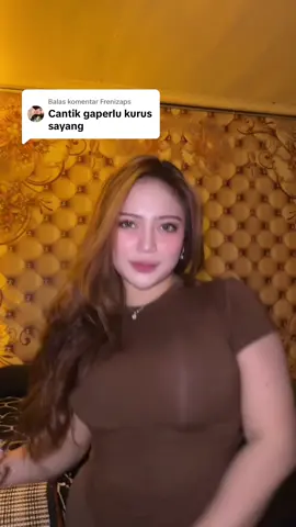 Membalas @Frenizaps btw ini bb tergendut aku sama kaya bb pas aku hamil haha, abis ini mau nurunin bb 10kg aja biar lebih enak diliat😙kmaren tiktokan pake korset, skrg ngga makin keliatan mbulnya 🦧🤣