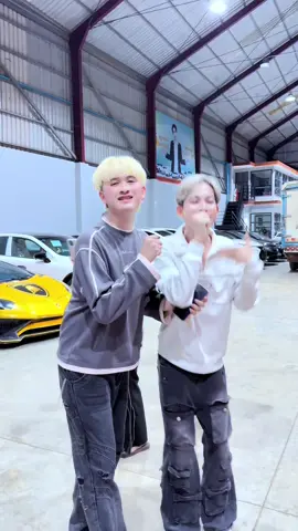 ត ចម្រៀងជាមួយមេ😂@CEO Miss sunflower Brand 