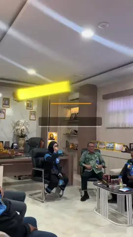 Tabik Pun 🙌✨ Ketua sekaligus Pembina Cabor Basket, Ir. Thomas Edwin Ali H, S.T., S.E., M.M, secara resmi melepas Kontingen BAPOR KORPRI (Badan Pembina Olahraga Korpri) Cabor Basket untuk berlaga di Pornas Korpri Palembang. Semoga para atlet dapat memberikan yang terbaik, menjunjung sportivitas, dan membawa pulang prestasi gemilang untuk Lampung! 🏀🔥💪 #dinaspkpckprovlampung #pemprovlampung #lampungmajumenujuindonesiaemas #diskominfo #mirzajihan   @pemprovlampung @pemprov.lampung @mirzajihan_ 