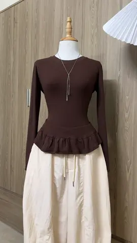 Áo thun dài tay viền bèo ôm body cotton #aothun #aothundaitay #aothunnu #aothunbody #xuhuong 