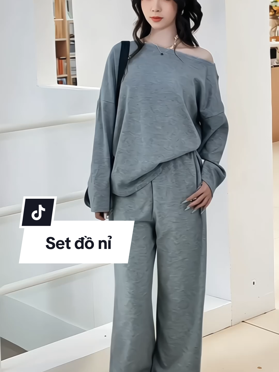 Set áo lệch vai kèm quần ống suông tôn dáng #setaolechvai #setdoni #setdoxinh #setaoquanni #xuhuong 
