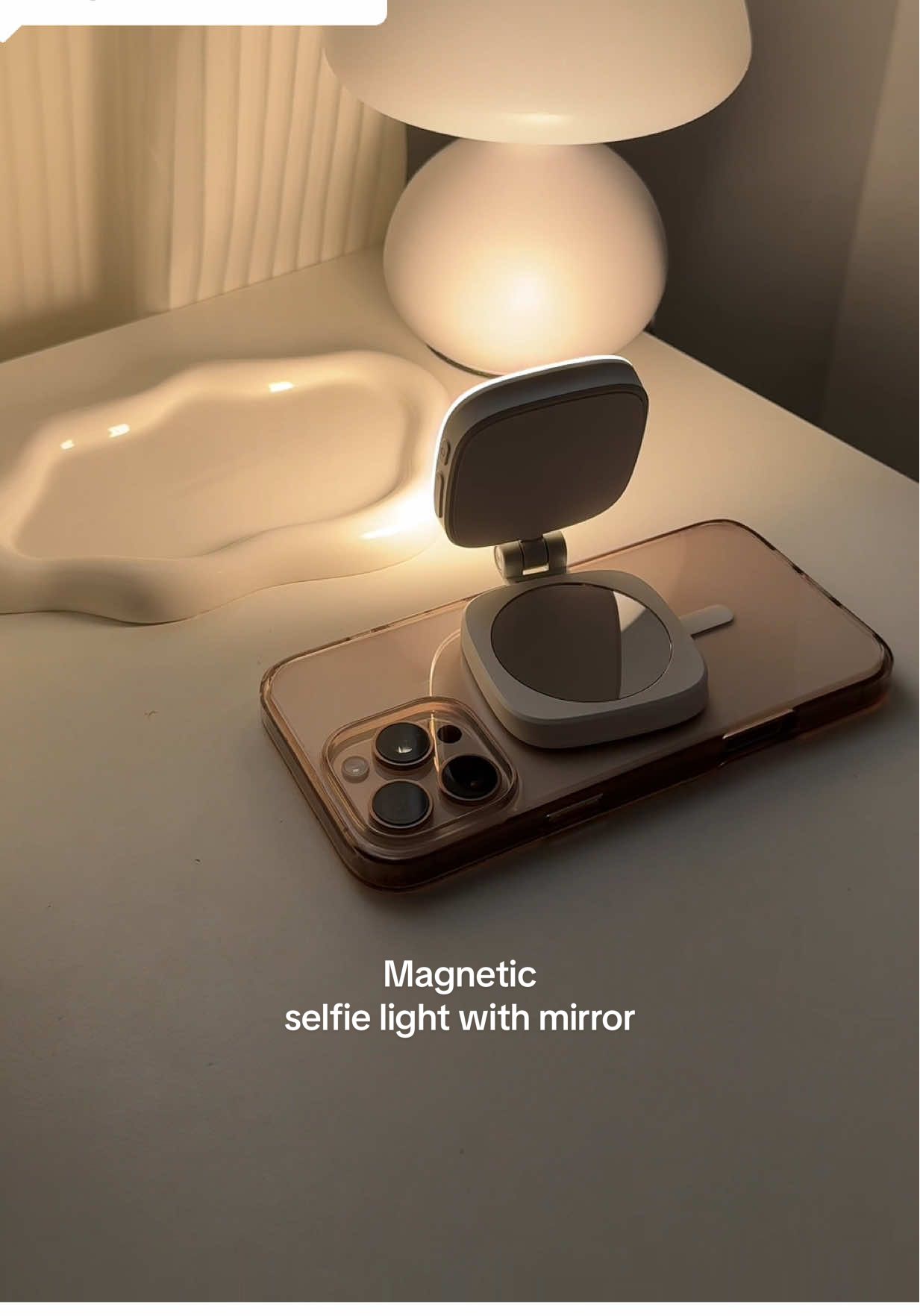 Replying to @MAN-MAN03 magnetic light with mirror🪞✨ #selfielight #magneticlight #light #magneticledlight #phonelight 
