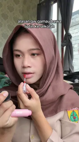 hati hati kena herves guys🥹#fyp #pov #sekolah #longlastlip #lembabnobeban 