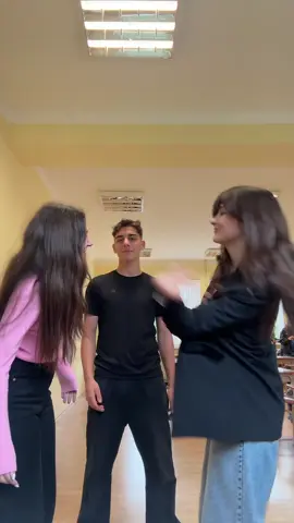 👋 or 🫂  #slap #hug#foryou #klaselebiholic #fyp 