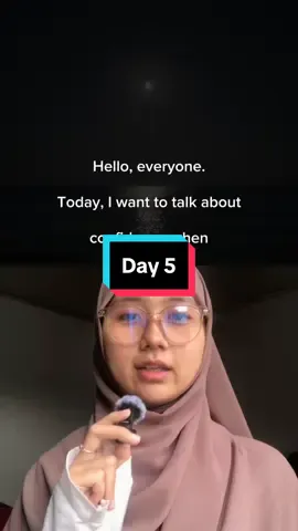 Day 5 || reading challenge 📖  #englishchallenge #improveyourenglish #practice #fyp #confidence 