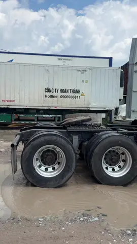 FREIGHTLINER 2009 máy DD15 ghé thăm Bình Dương..!🚗#daukeointernational #dammexedaukeomy #xuhuongtiktok #nuocmy🇺🇲 #sangnho61bd❤️ 