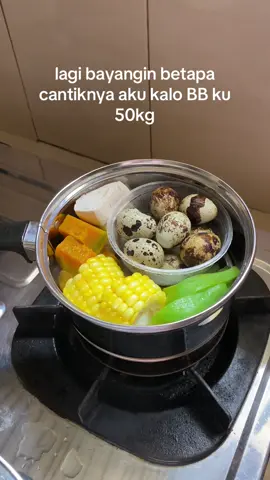 bayangin aja dulu, diimbangi dengan usaha mengganti menu sarapan/camilan dengan kukusan  yg dikukus dengan panci kecil diameter 16cm ini, yuk samaan . . #fyp #dietsehat #pancikukus #kukusan #pancimurah 