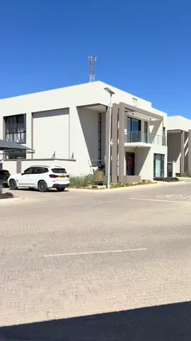 If walls could speak,then this beautiful modern townhouse situated inside Gemstone lifestyle(Setlhoa)would say welcome home🏡! It is a 3 bedroomed Modern apartment;with A master ensuite.  Classy 2rooms- 1 with a balcony & common  bathroom.  One guest toilet/powder room. Open plan lounge with kitchen.  One parking bay.  Full 24/7security. pool area. open gym area. 